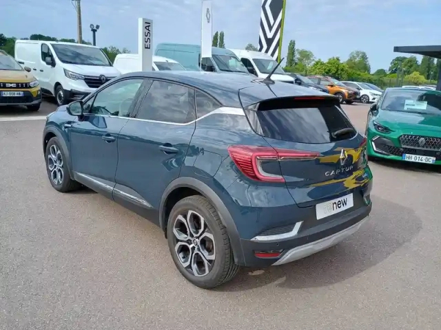 Renault Captur e-tech plug-in 160 - 21 — photo 2