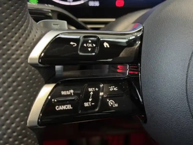 Mercedes Classe C 220 d berline amg lin — photo 31
