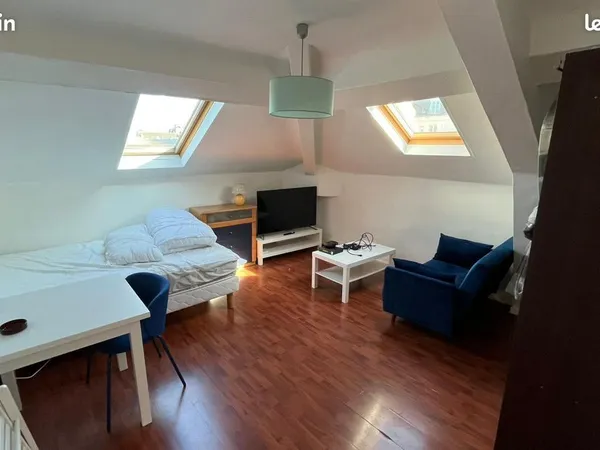 Chantilly Centre - à louer 1 Pièce meublé - 34m² au sol / 19 m² Carrez