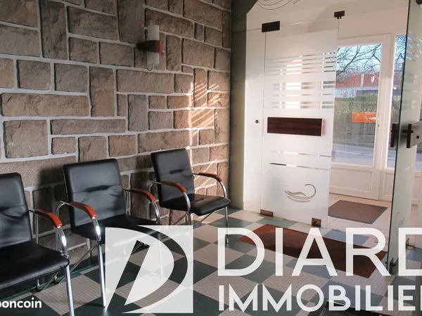 Bureaux 12 m² CHATEAUBOURG