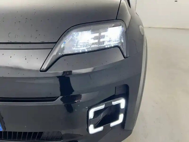 Renault 5 renault  e-tech electrique 10 ch autonomie confort — photo 20