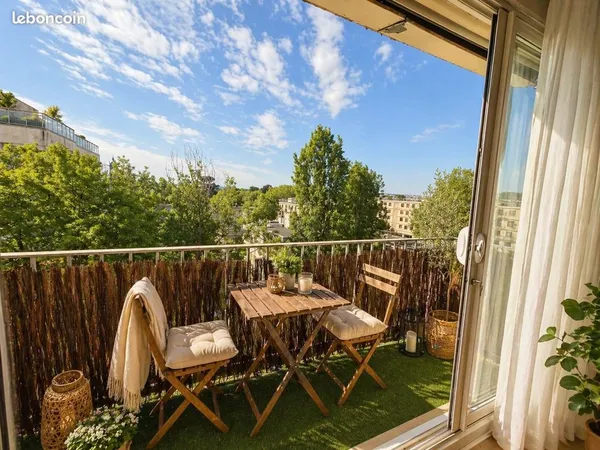 Neuilly-sur-Seine - 3 pièces 78,41 m² avec balcon