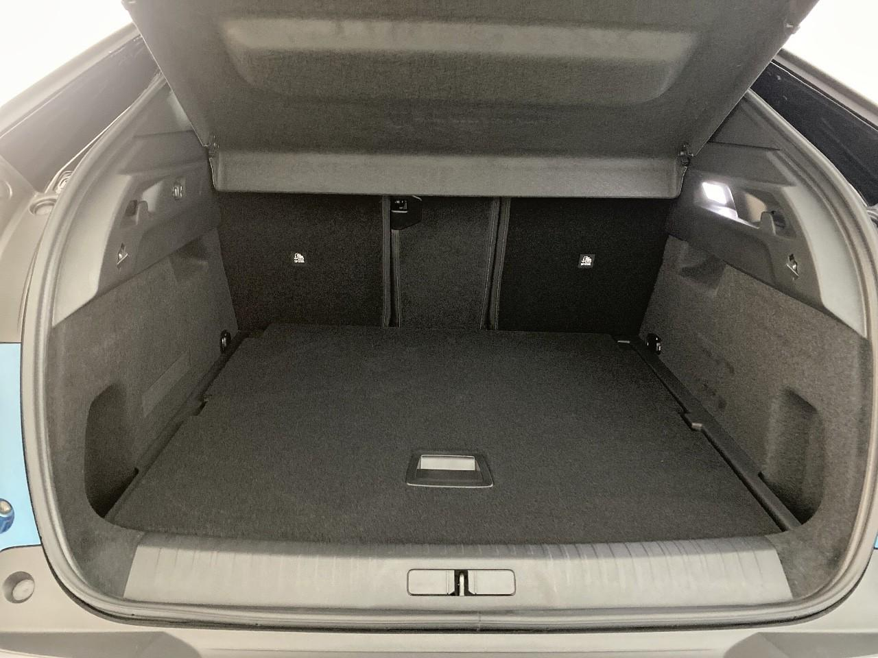 Peugeot 3008 hybrid 145 e-dcs6 gt — photo 6