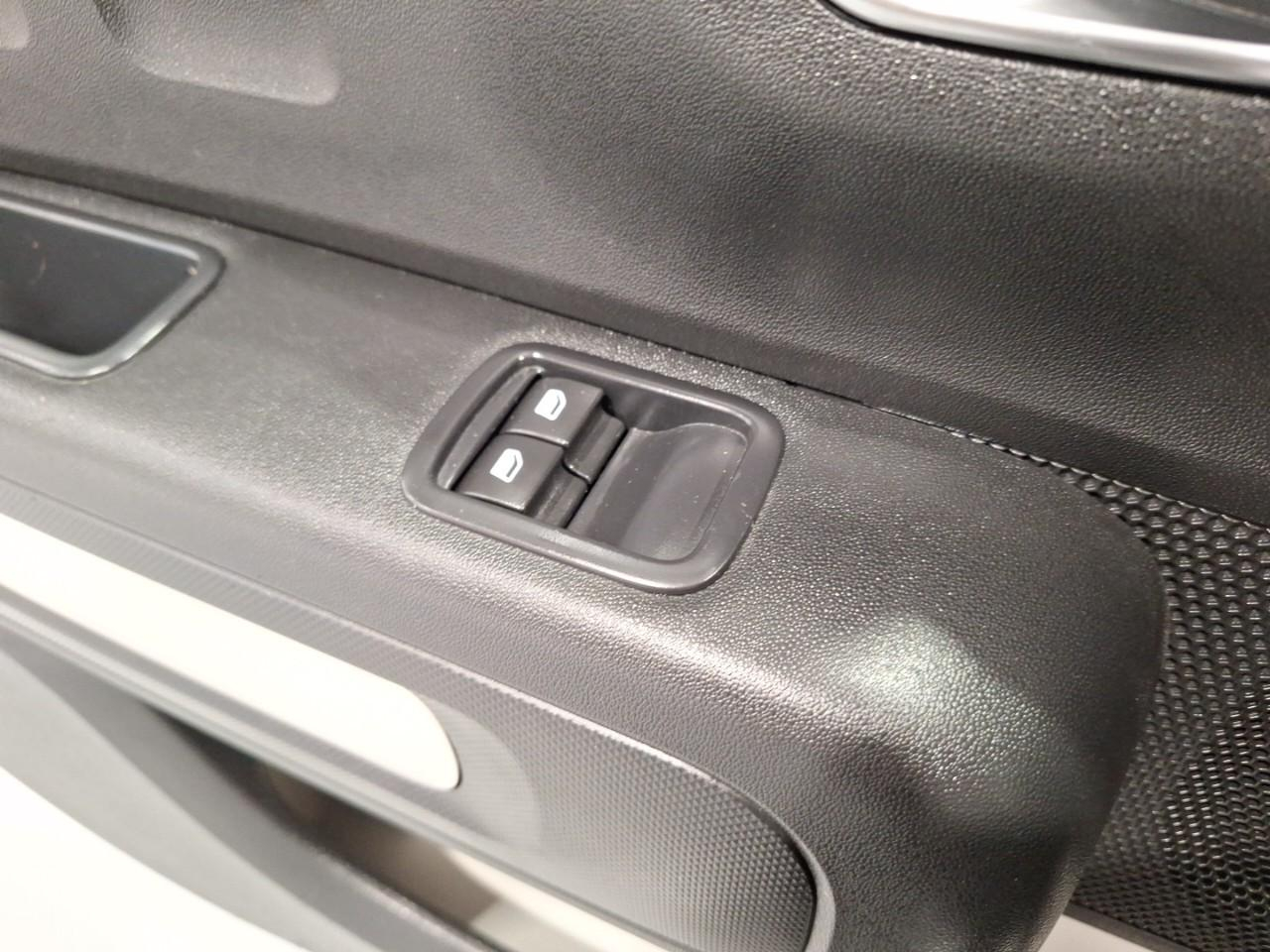 Citroën C3 puretech 83 s&s bvm5 c-series — photo 21