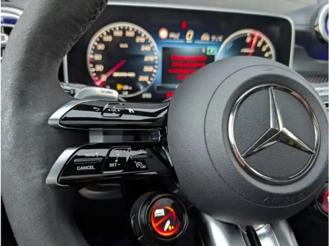 Mercedes Classe G glc 63 s e performance — photo 13
