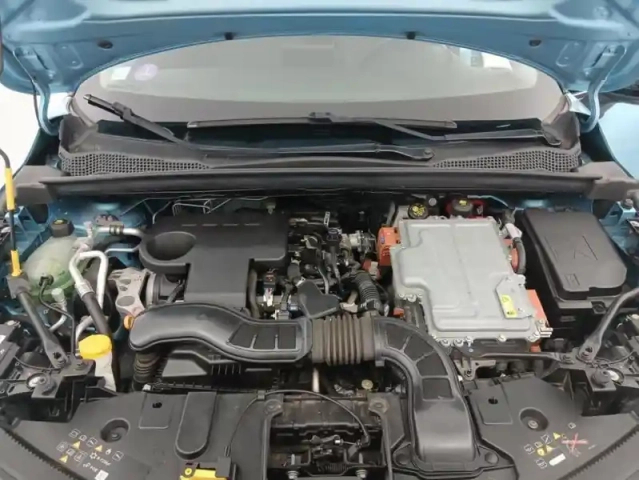 Renault Captur e-tech plug-in 160 intens — photo 19
