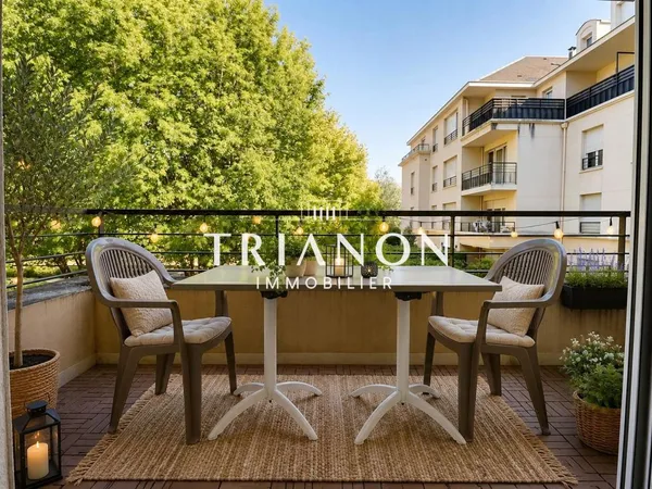 T3 traversant avec balcon à 7 min de la gare de Poissy