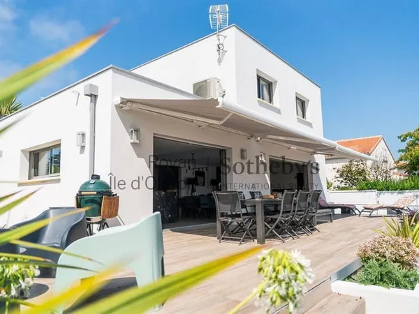 Maison 6 pièces 180 m²