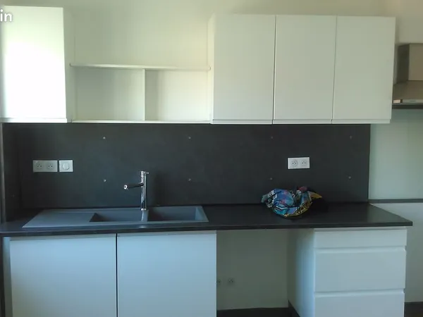 Appartement 3 pieces, 80m2, étage 1