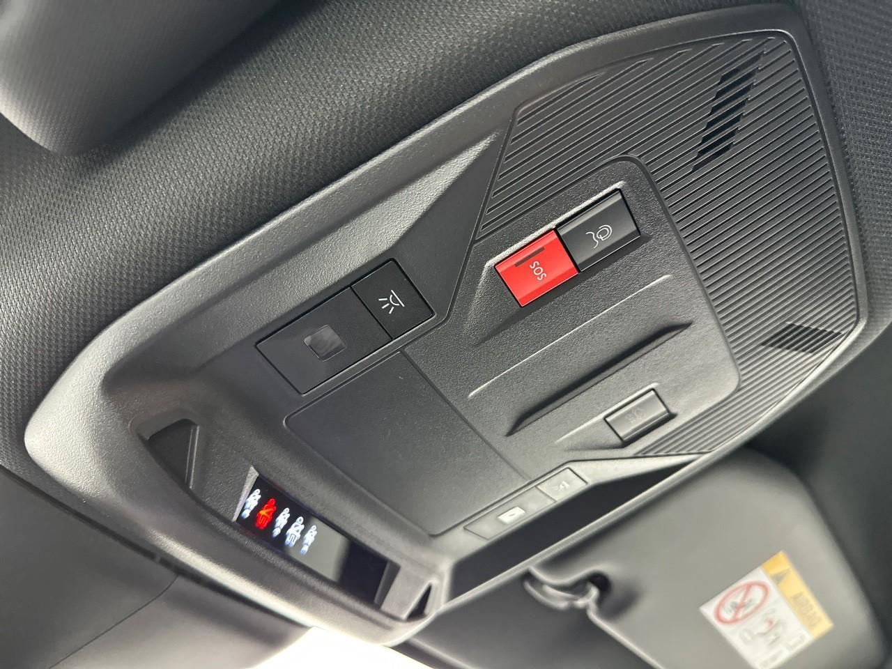 Peugeot 408 hybrid 145 e-dcs6 gt — photo 35