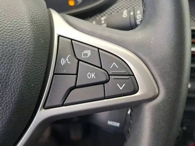 Dacia Sandero eco-g 100 — photo 2