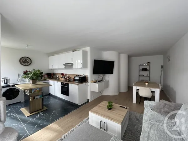 Appartement 4 pièces 83 m²