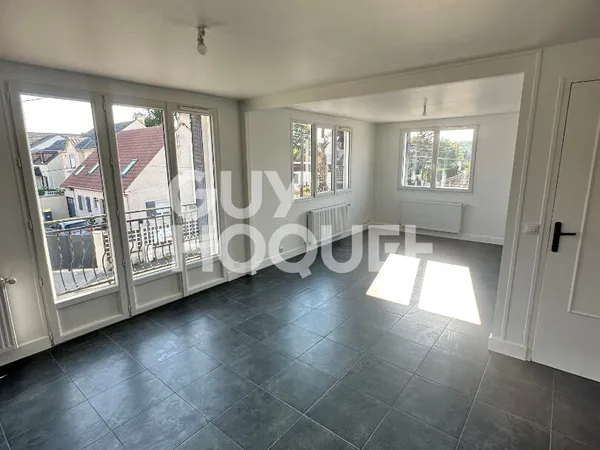 Appartement et loft en étage Courtry 4 pièce(s) 146m2 utile