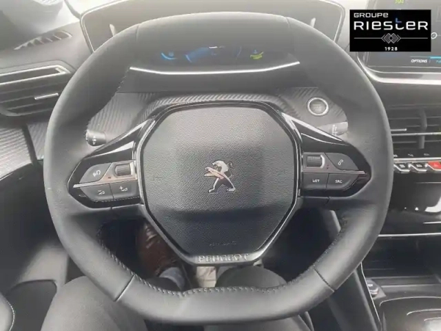 Peugeot 208 electrique 50 kwh 136ch — photo 9