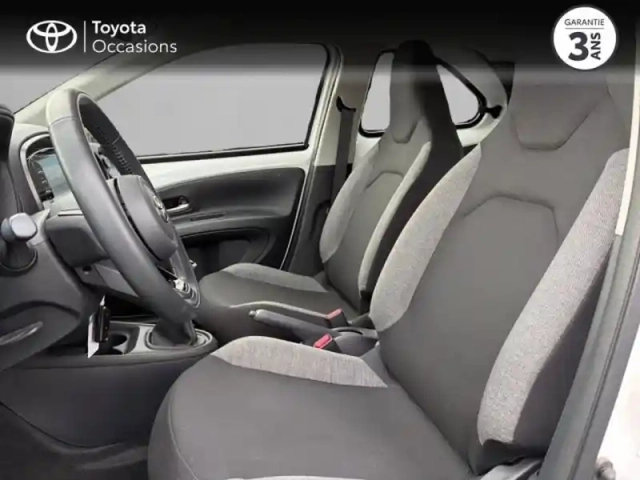 Toyota Aygo X 1.0 vvt-i 72ch dynamic my23 — photo 11