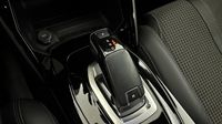 Peugeot 2008 1.2 PureTech 130ch S&S GT EAT8 — photo 29