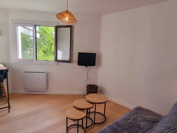 Studio 1 pièce 18 m²