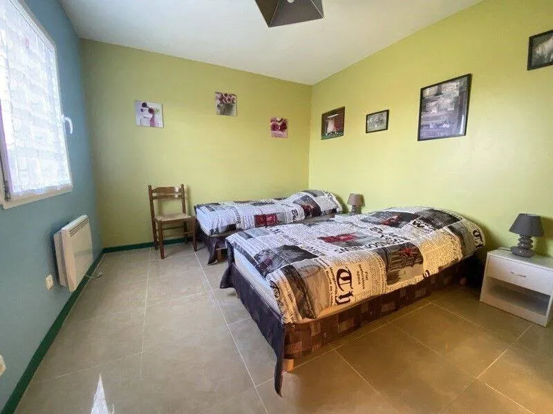 Photo 5