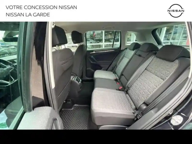 Volkswagen Tiguan 1.5 tsi 150ch life business dsg7 — photo 11