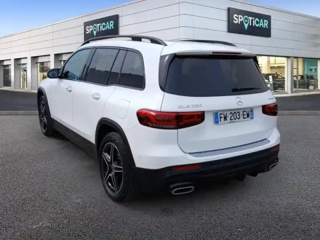 Mercedes Glb 250 8g-dct 4matic amg line launch edition — photo 25