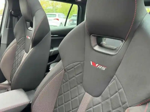 Skoda Octavia combi 2.0 tfsi 265ch rs dsg7 — photo 14