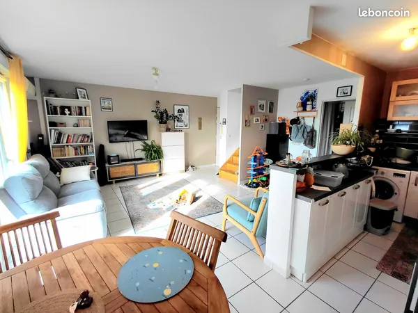 Très beau T3 en duplex au bord du parc de la Maourine - Garage + parking et grand balcon