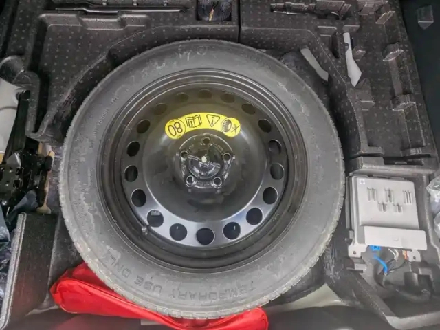 Ford Kuga 2.5 duratec 243ch hybride rechargeable phev st-line x powershift — photo 7