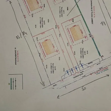 Terrain 1000 m²