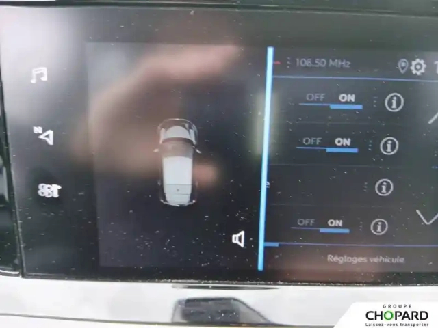 Peugeot 208 puretech 100 s&amp;s bvm6 — photo 10