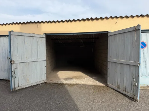 Stationnement Location Montivilliers   85€