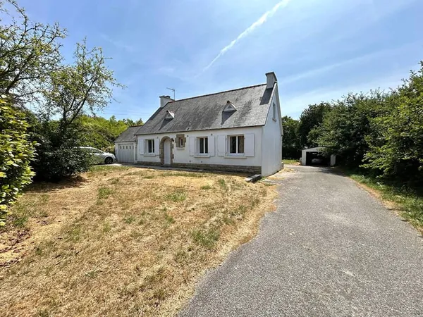 Maison 7 pièces à vendre à Ergué Gabéric - Grand terrain de 5730 m²