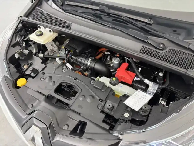 Renault Zoé zoe r110 - 22b — photo 33