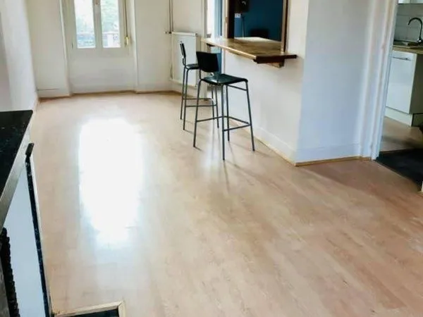 Appartement duplex T4 de 72 m2 centre ville