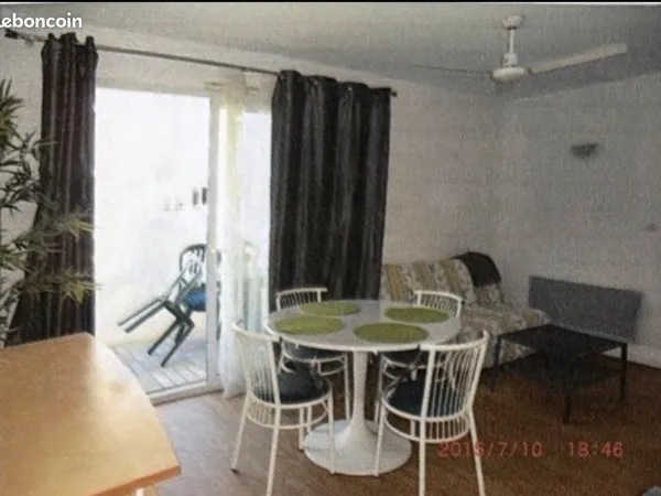 LA ROCHELLE - LES MINIMES - T2 MEUBLÉ DE 30m² PRES DES UNIVERSITES AVEC BALCON, PARKING PRIVATIF