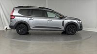 Dacia Jogger 1.0 TCe 110ch Extreme 5 places -24 — photo 4