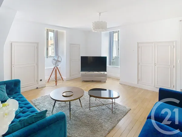 Appartement 2 pièces 63 m²