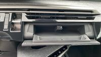 Peugeot 3008 1.2 Hybrid 145ch Allure e-DCS6 — photo 26