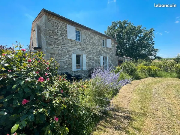 Propriété 8 pièces 187 m²