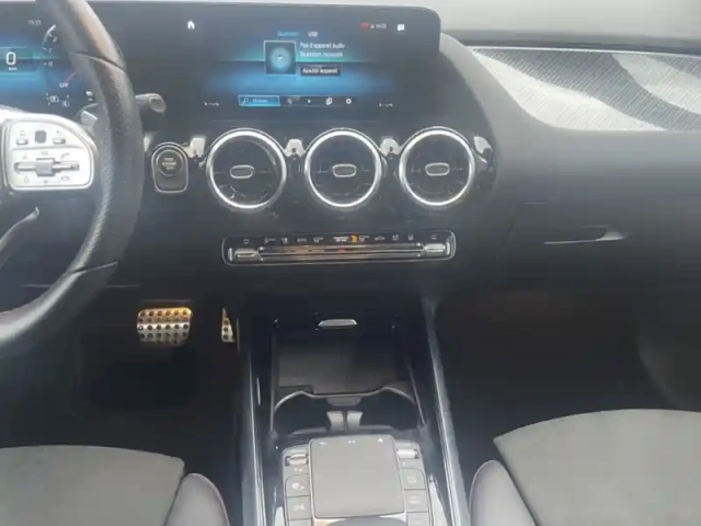 Mercedes Classe B 250 e amg line — photo 10