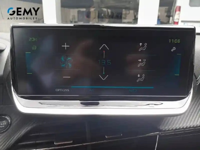 Peugeot 208 electrique 50 kwh 136ch — photo 17