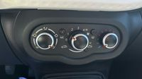Renault Twingo 1.0 SCe 65ch Life - 20 — photo 27