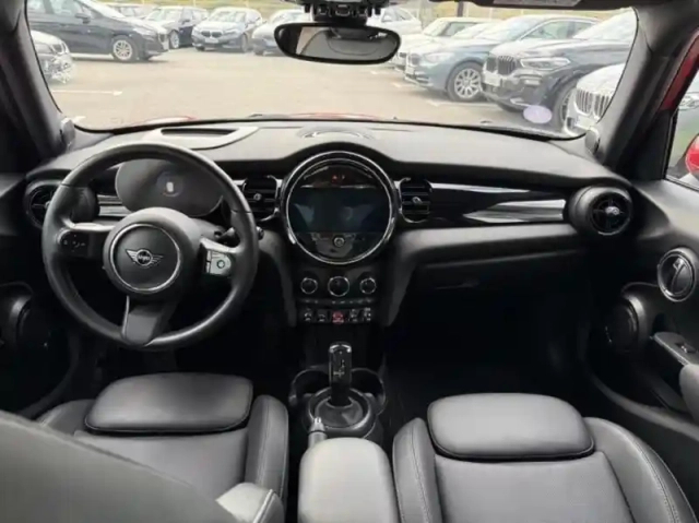Mini Mini 5 portes cooper 136ch edition premium plus bva7 — photo 12
