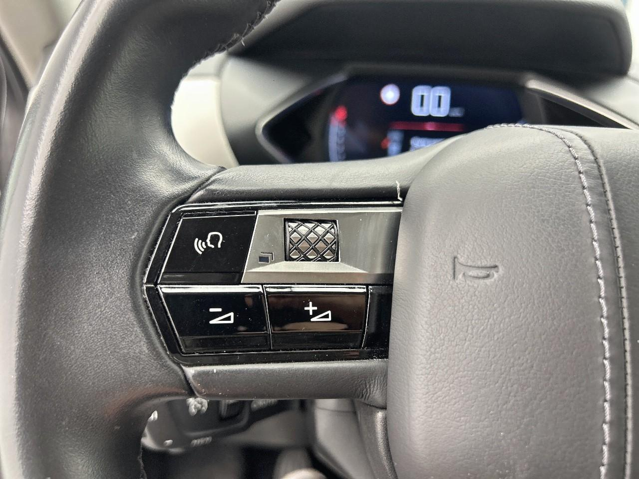 Ds Ds 3 crossback puretech 100 bvm6 connected chic — photo 25