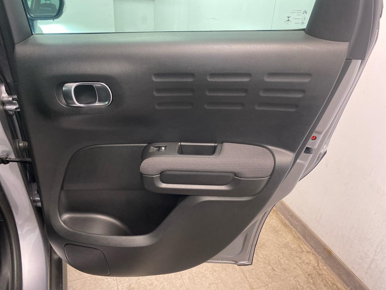 Citroën C3 Aircross puretech 130 s&s eat6 shine — photo 24