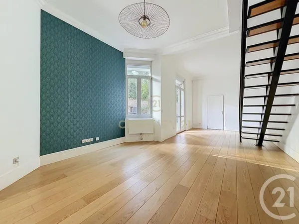 Appartement 4 pièces 125 m²