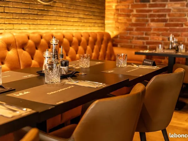 Bar, restaurant 100 m² PARIS