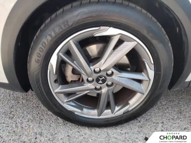 Ds Ds 7 ds7 crossback hybride e-tense 300 eat8 4x4 — photo 22