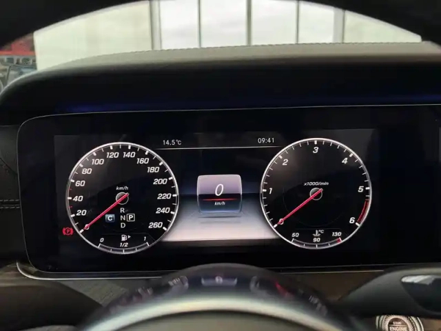 Mercedes Classe E cabriolet 220 d 9g-tronic — photo 30