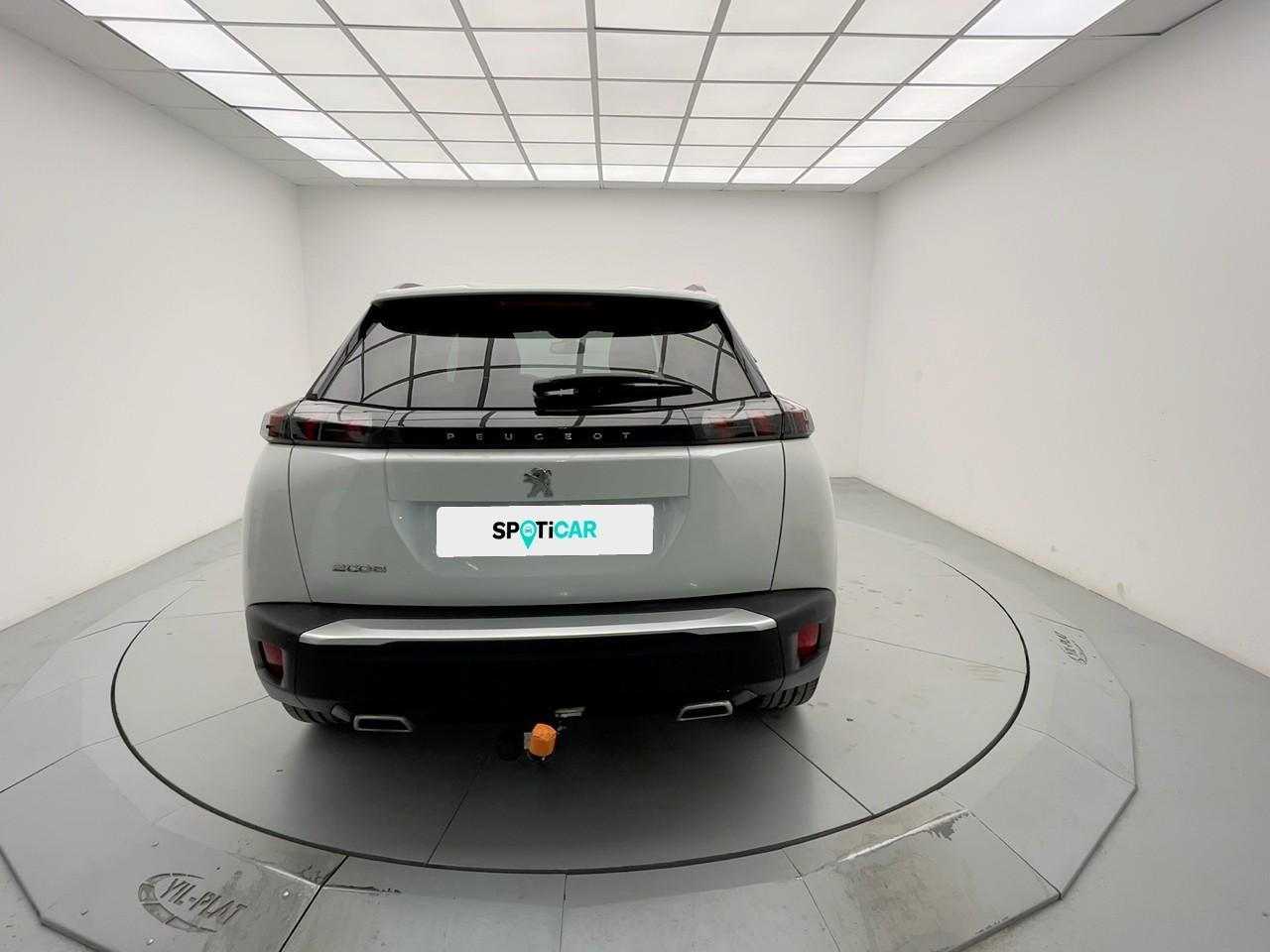 Peugeot 2008 puretech 130 s&s bvm6 allure — photo 4