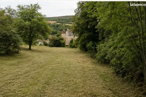 Terrain verger d'exception — 1 592 m² à Courlon (proche Is-sur-Tille)